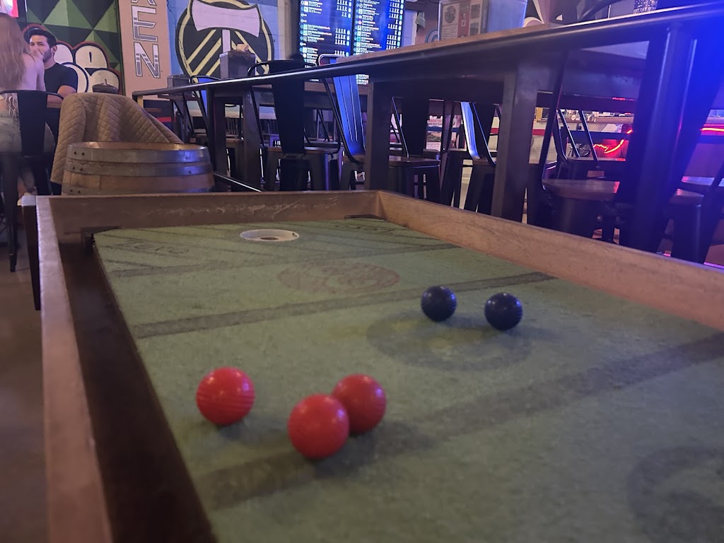 Birdie Time Pub and Mini Golf - review