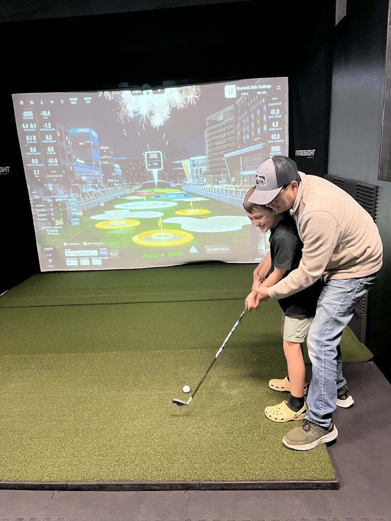 Tee it Up! Golf Lounge - review