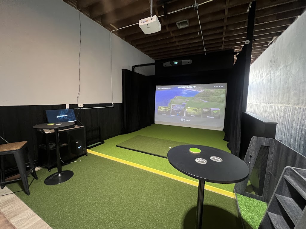 Tee'd Up Indoor Golf - gallery