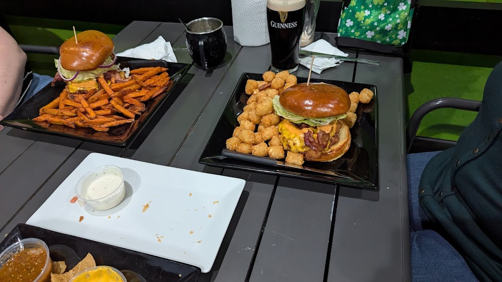 Birdies Sports Bar & Grill - review