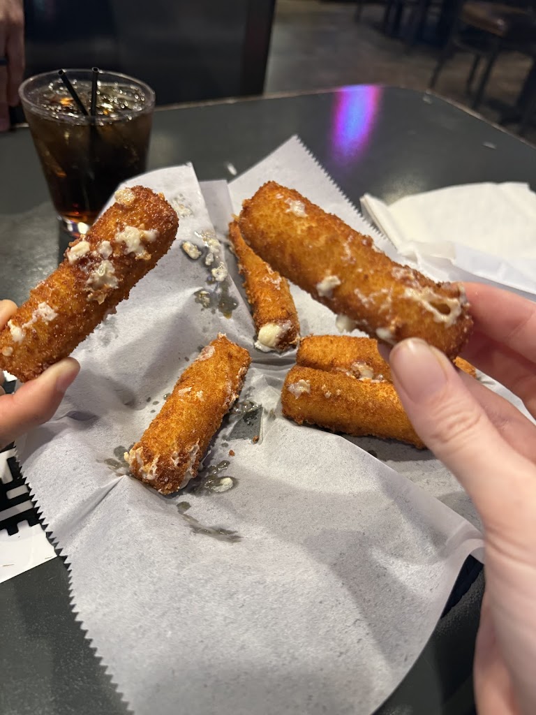 StaggerIn Sports Grill - review