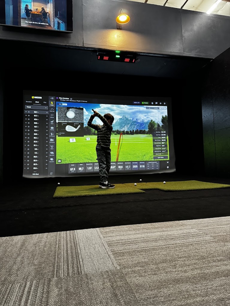 COR-Golf Cafe and Lounge - review