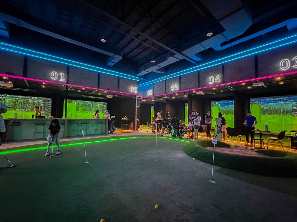GolfX Sports Hub - San Juan (Indoor Golf) - gallery