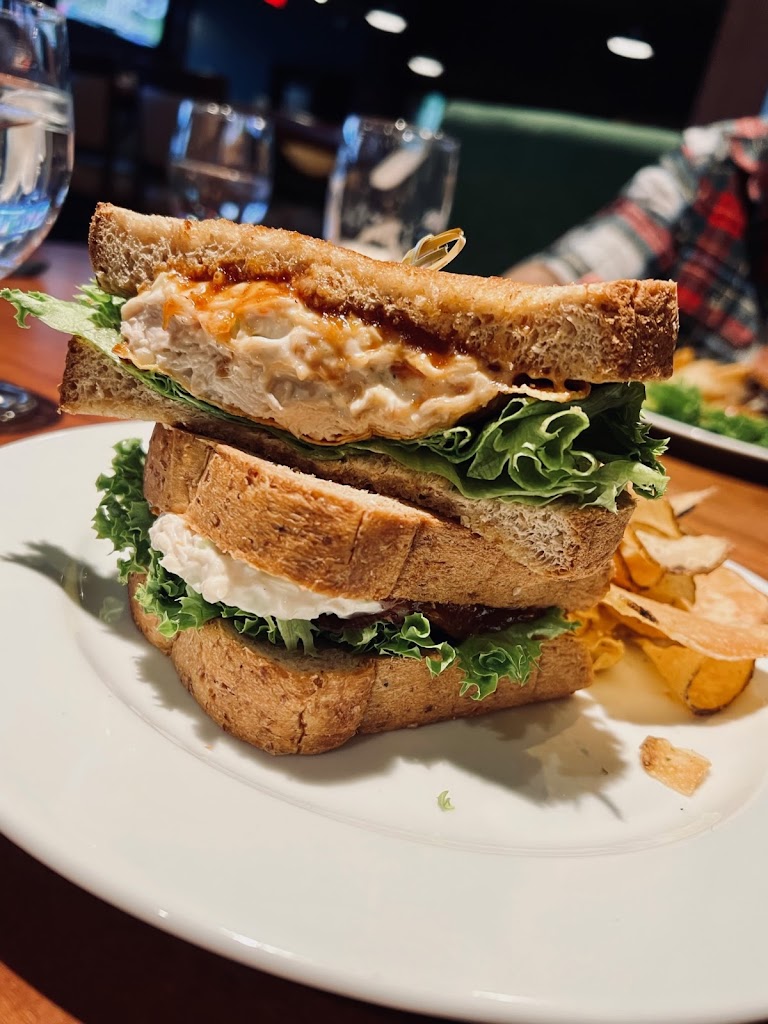 TOUR Golf & Grill - review