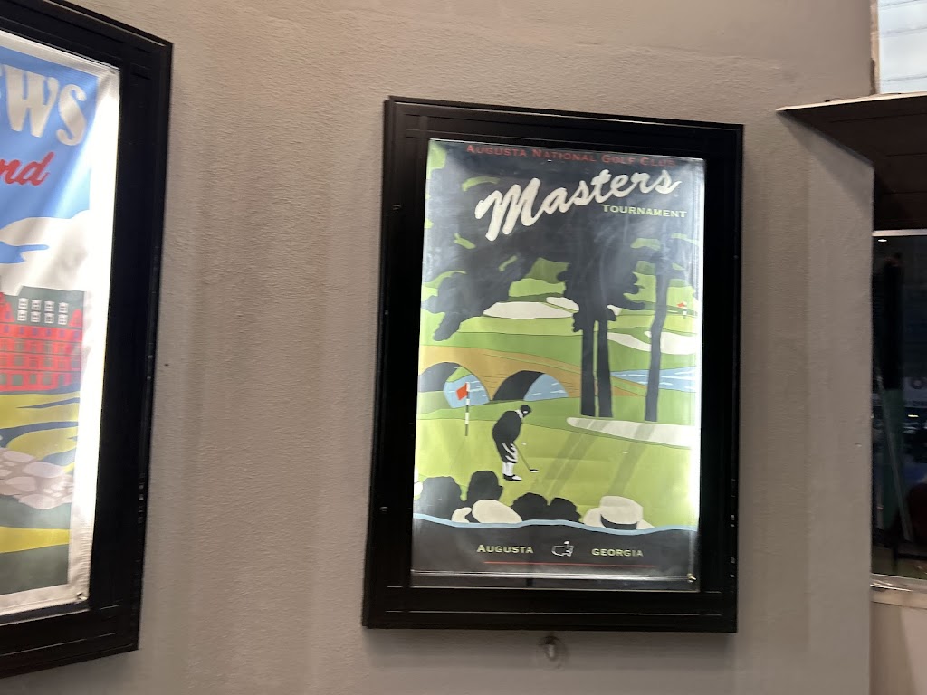 Mulligans Sports Bar & Golf Club - review