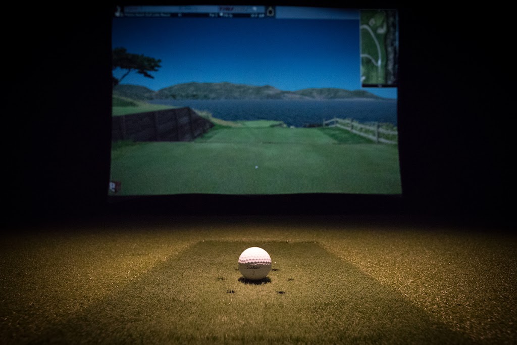 Four Seasons Indoor Golf - gallery