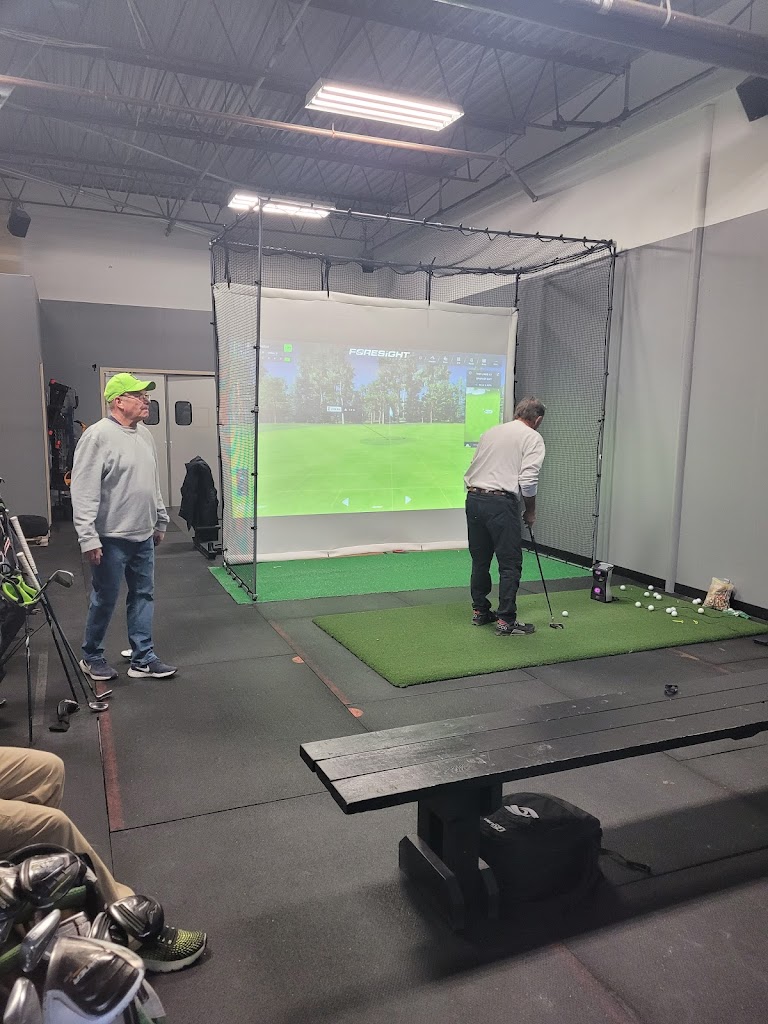 Vector Fit Golf Practice Facility - gallery