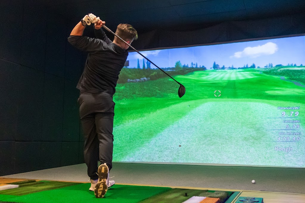 Element Indoor Golf - Vadnais Heights - gallery