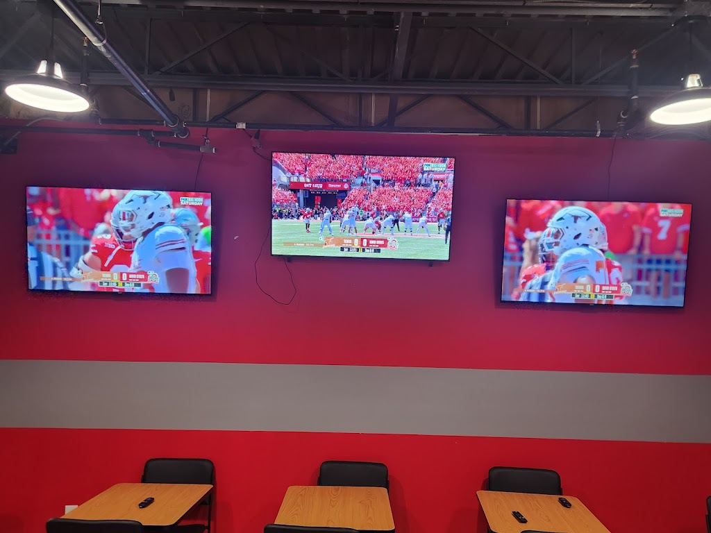 Guns and Golf Simulation Center - gallery