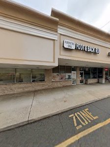 Challenger Bay Indoor Golf & Sports Bar - gallery