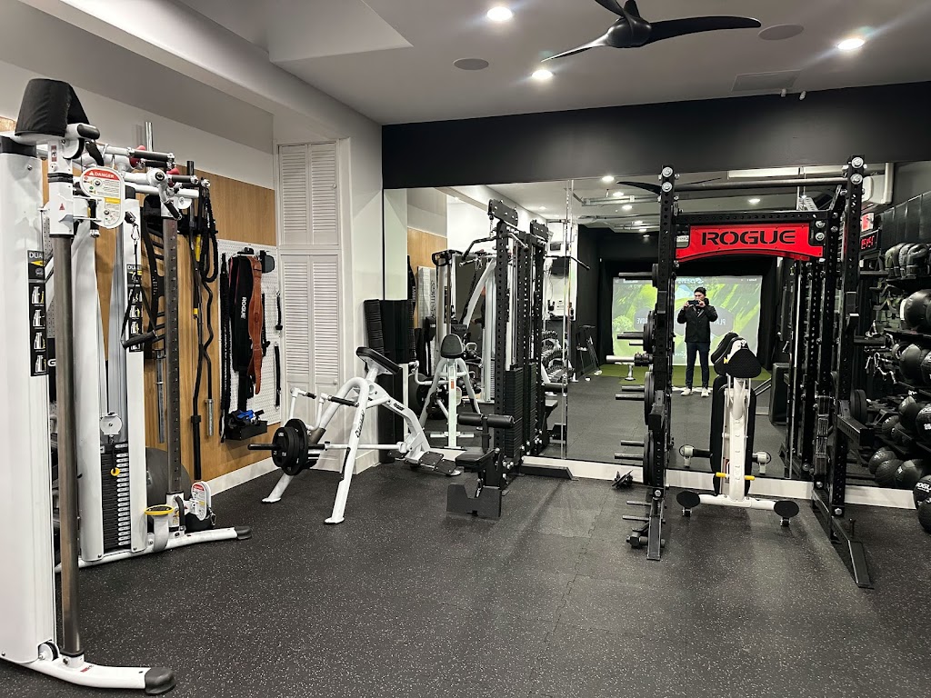 Golf Upgrades Indoor Training Studio - gallery
