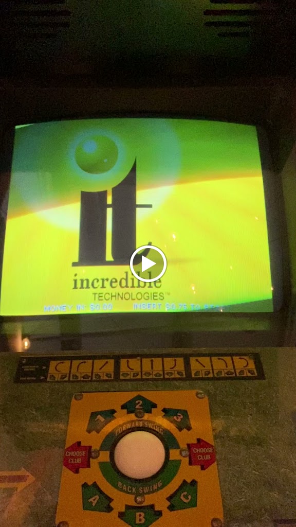 Garage 18 Golf - The Indoor Golf Simulator Lounge - gallery