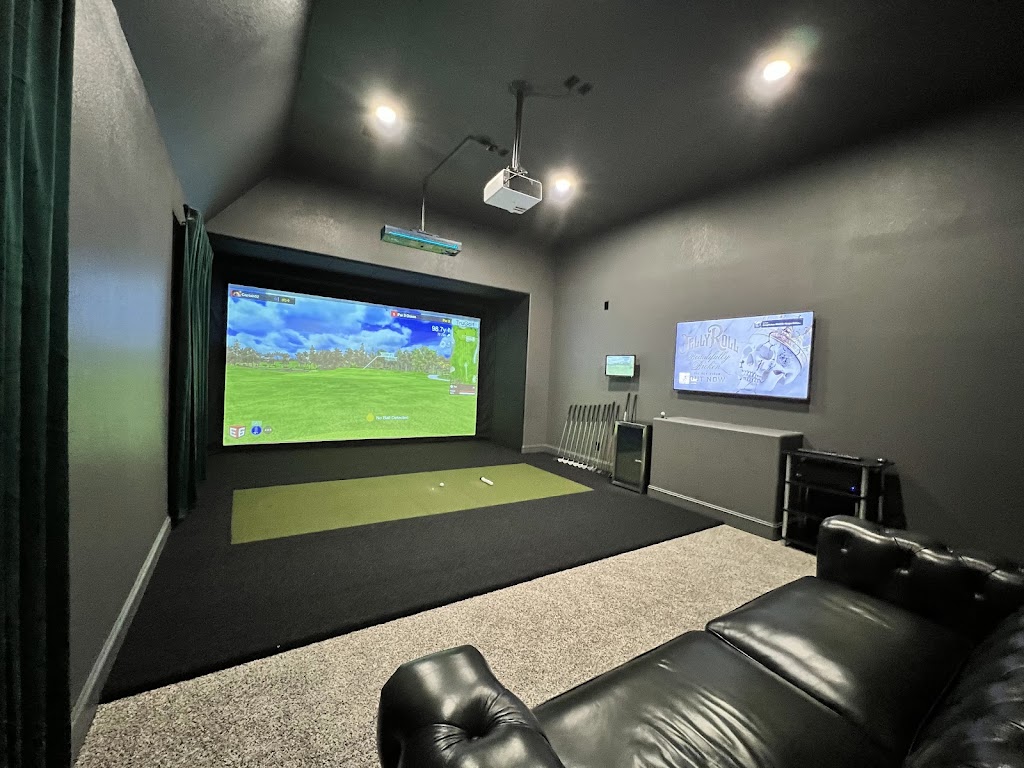 Indoor Golf Launch - gallery