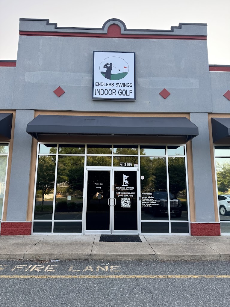 Endless Swings Indoor Golf - gallery