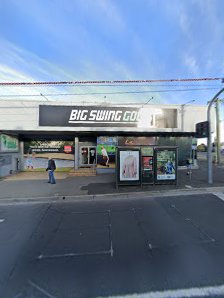 Big Swing Golf Kew - Indoor Golf and Bar - gallery