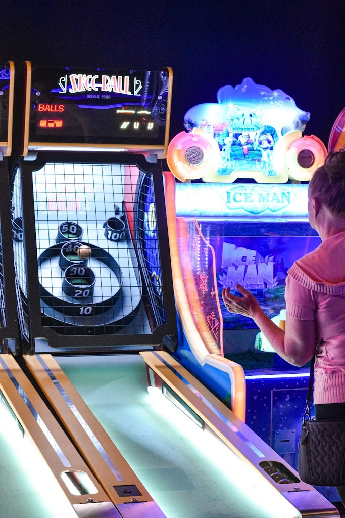 1UP Entertainment + Social - gallery