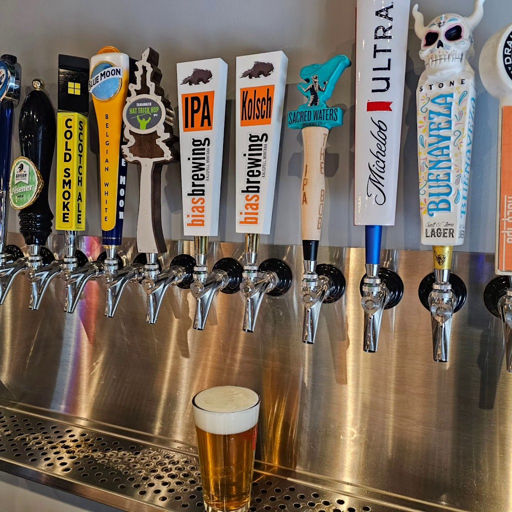 The Clubhouse Lounge - gallery