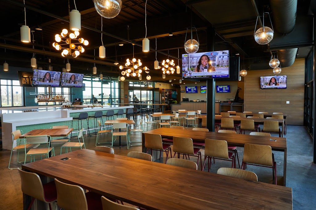 Topgolf Bryan - gallery