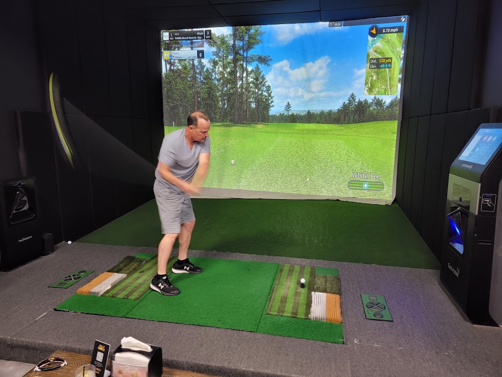 The Daly Round Sports Bar + Indoor Golf - review