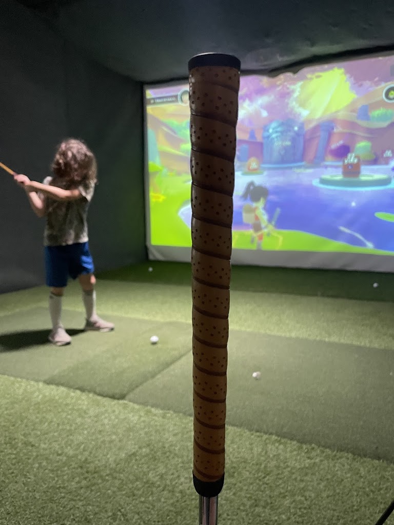 Gimme Golf Clubhouse - review