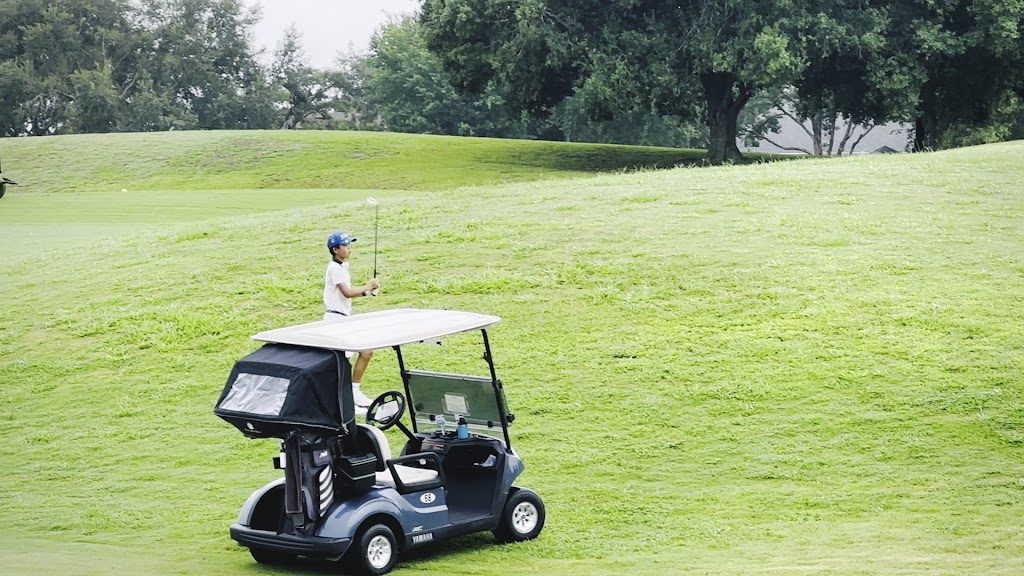 Black Bear Golf Club, TopTracer Range & Restaurant - review