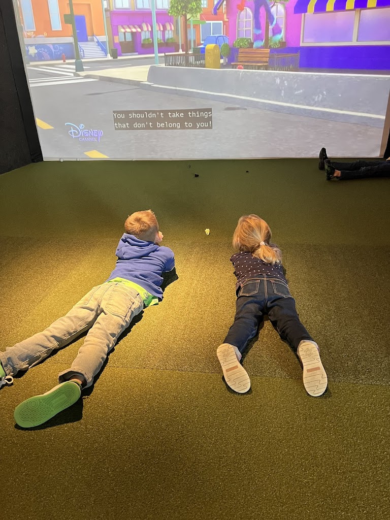 Harbor 9 Golf & Sports Bar - review