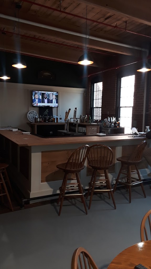 Mully's Indoor Golf Lounge - review