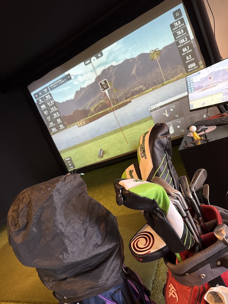 Club Twirl Golf Lounge - review