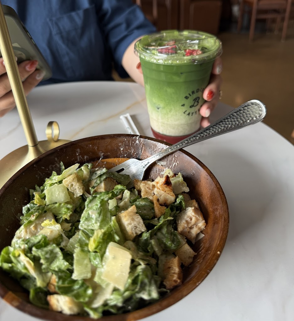 Birdies & Lattes - review