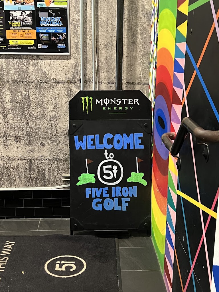 Five Iron Golf - review