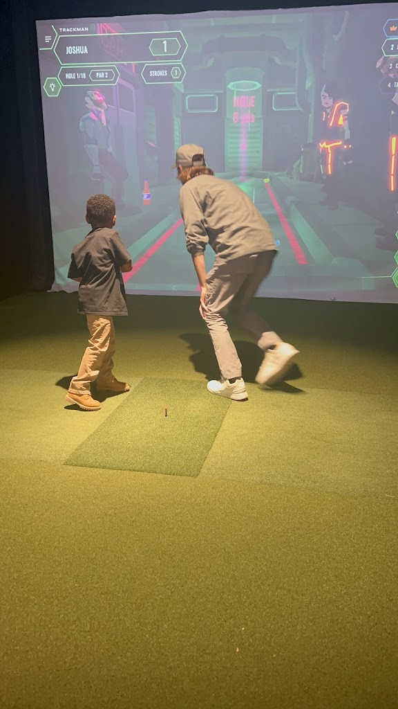 Five Iron Golf - review