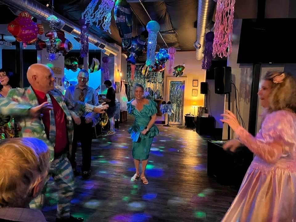 Infinity Golf & Eagle's Nest Public House - review