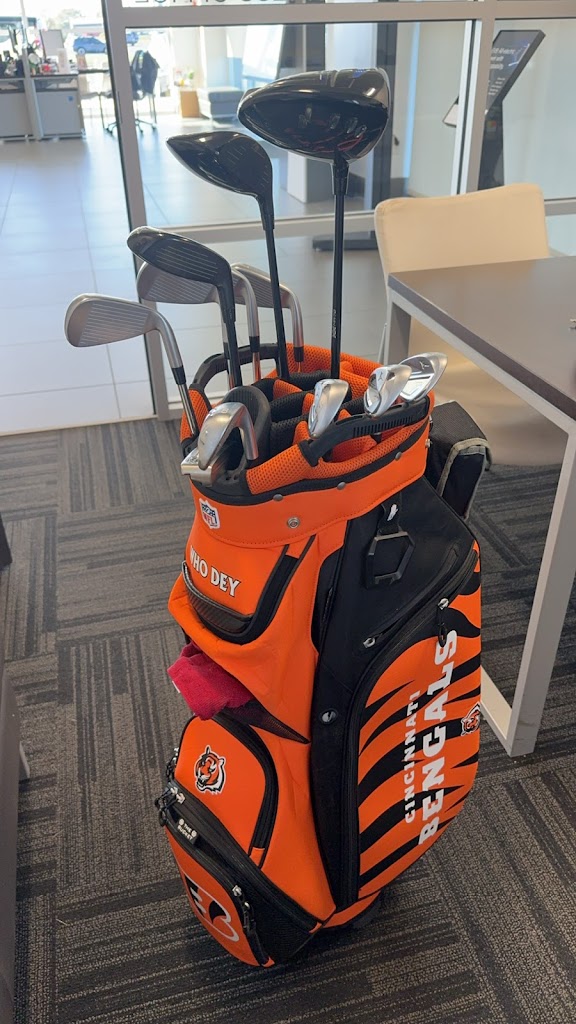 Bunkers Country Club - review