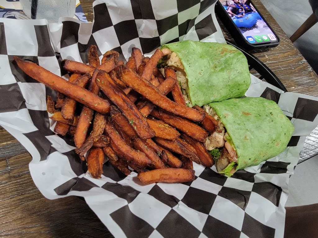 The Daly Round Sports Bar + Indoor Golf - review