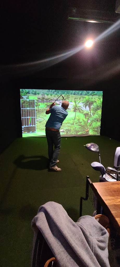 Golf District - review