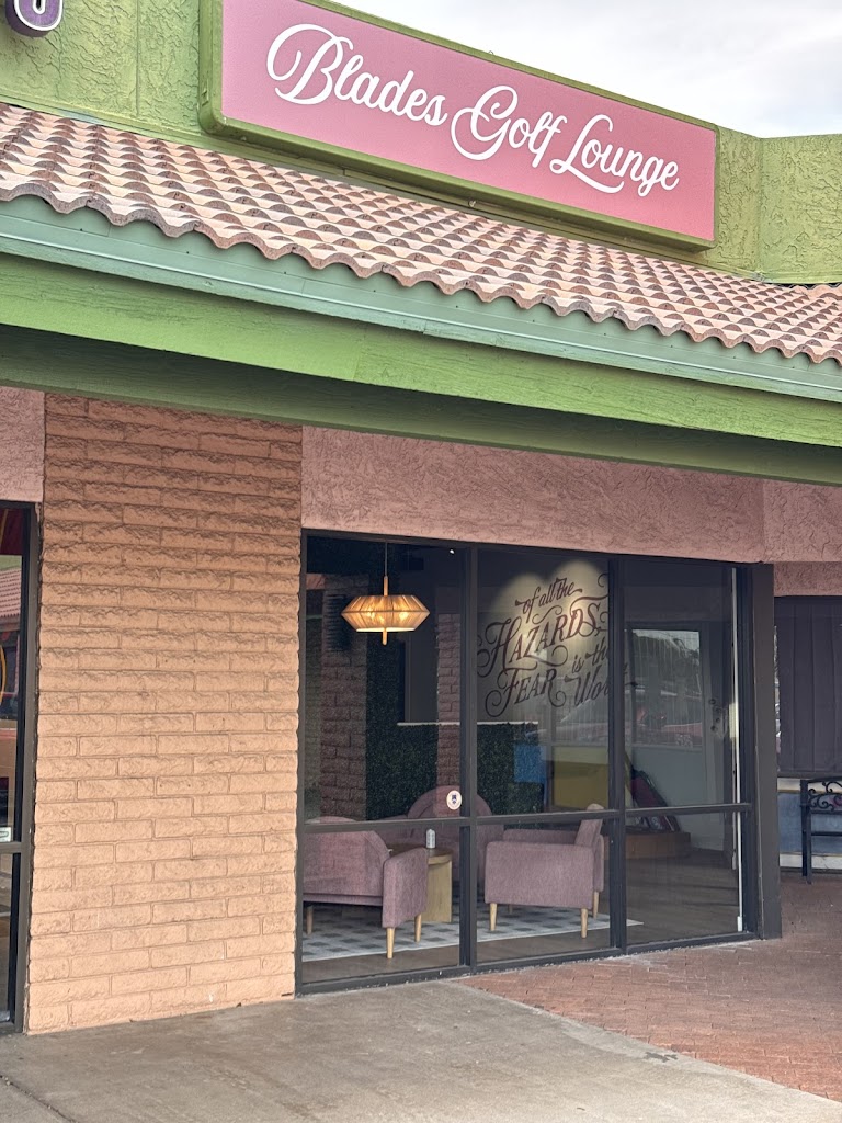 Blades Golf Lounge - review