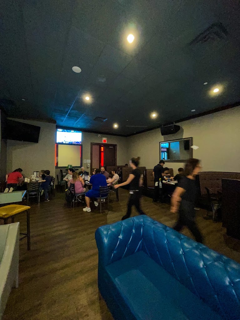 Topgolf Swing Suite at iPlay America - review