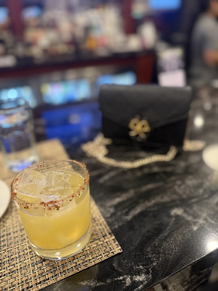 Max's Swing Lounge - review