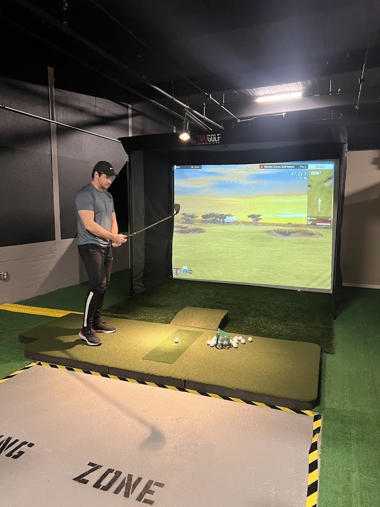 Tee Up Taproom golf simulators and bar - review