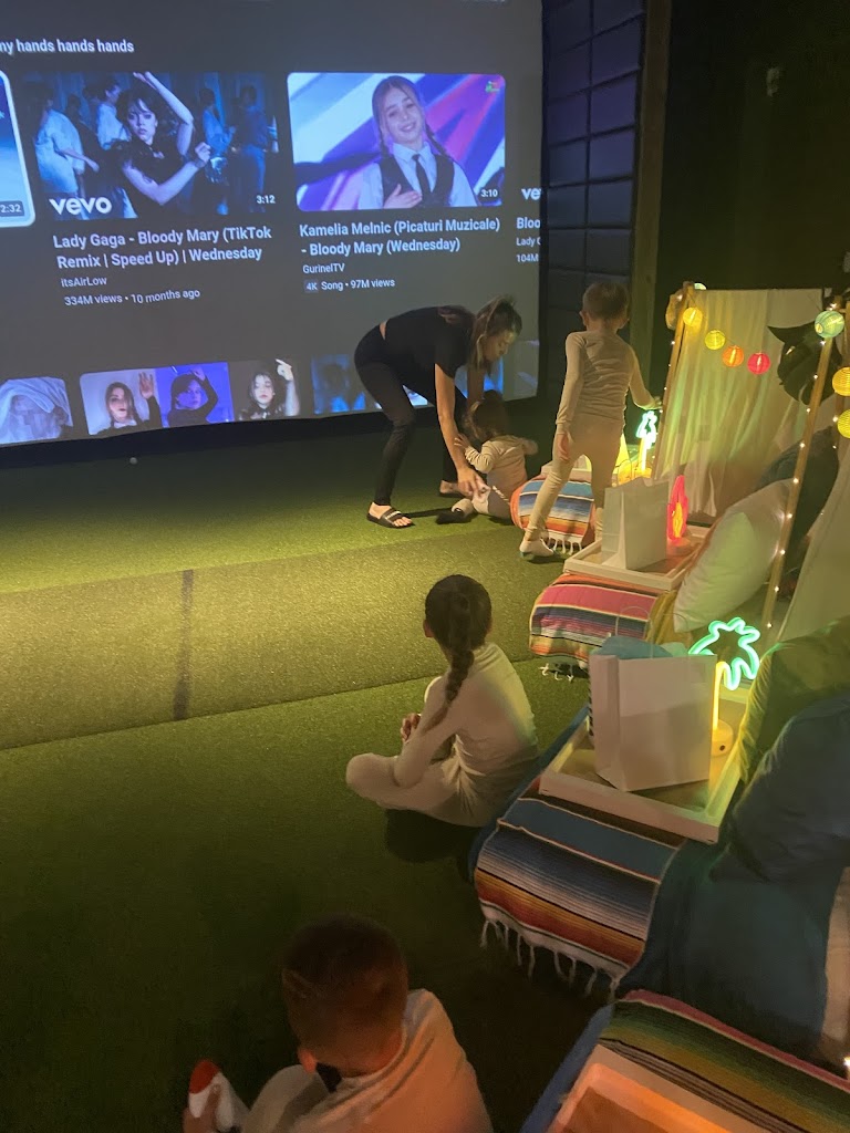 Swingeasy Golf Club - Monrovia - review