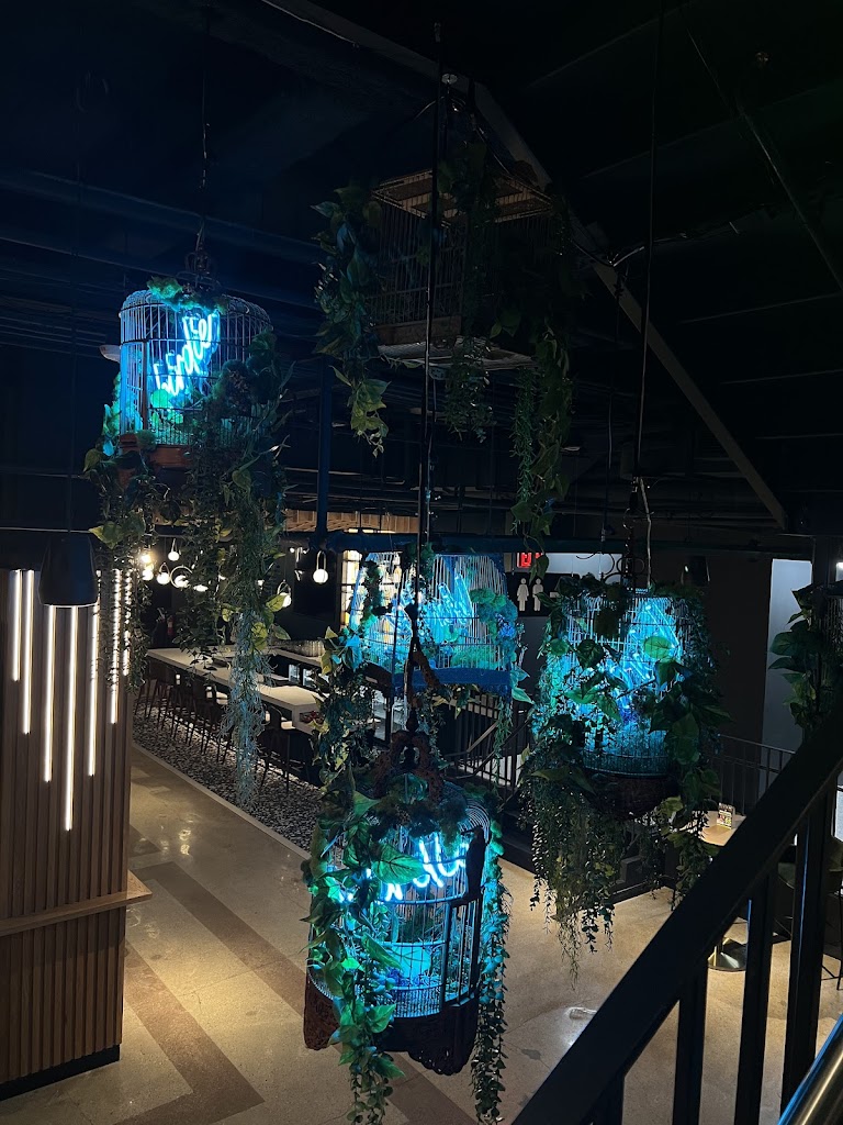 Five Iron Golf - review