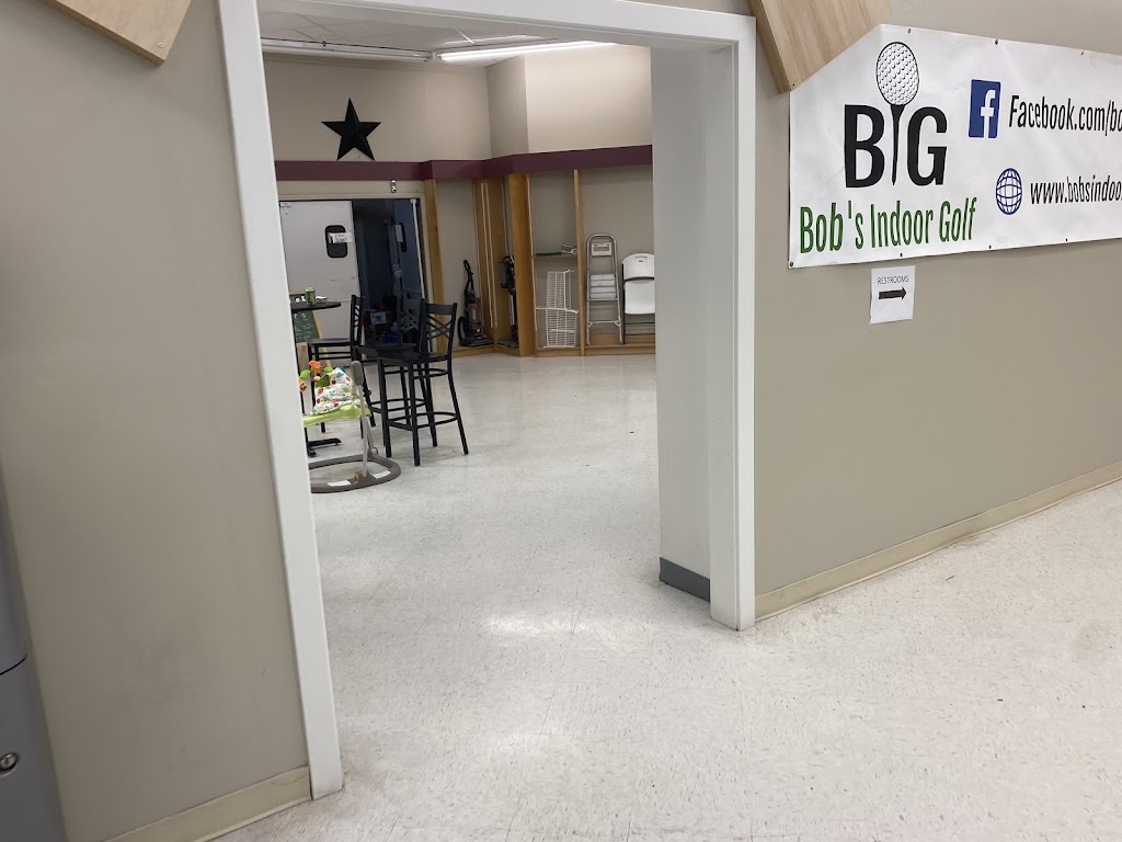Bob's Indoor Golf & Games - review