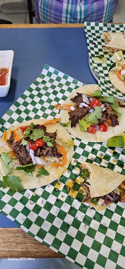 The Golf Den Langley - review