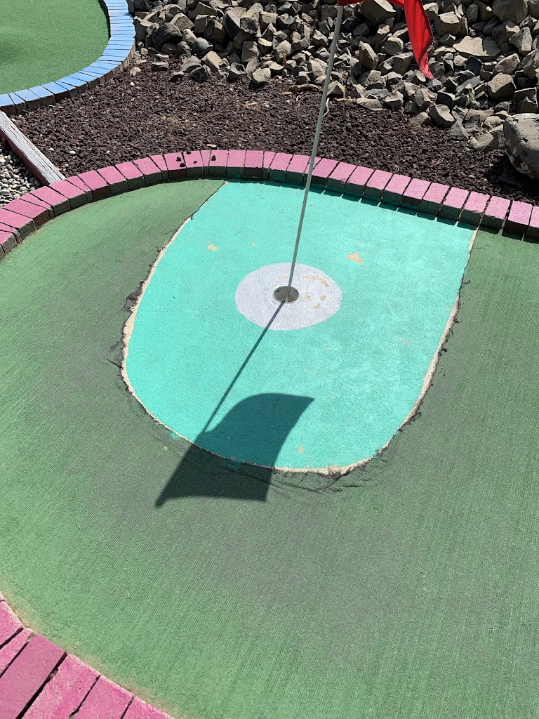 Golf Universe - review