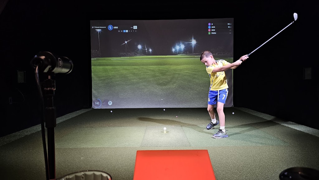 Five Iron Golf - review