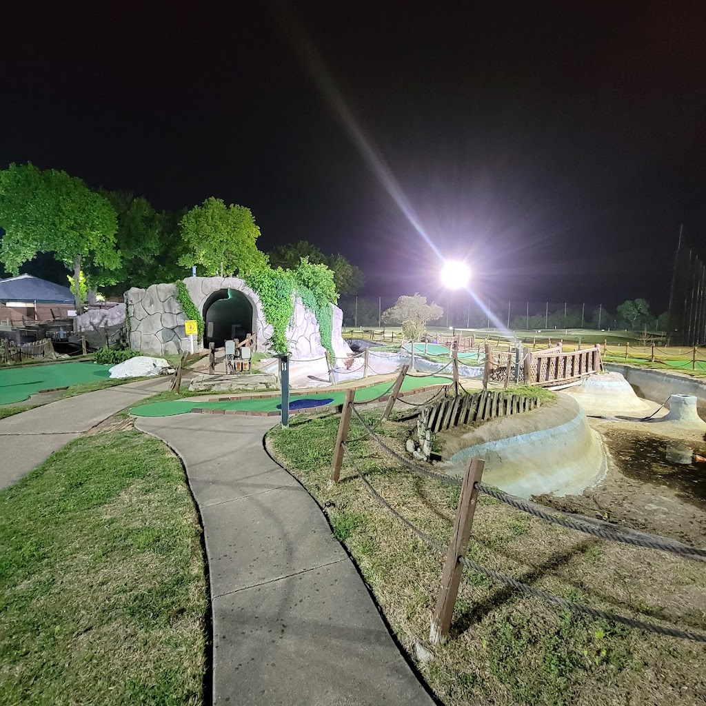 Golf Center of Arlington - review