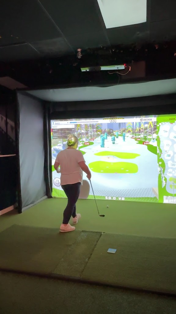 UnderPar Golf Lounge - review