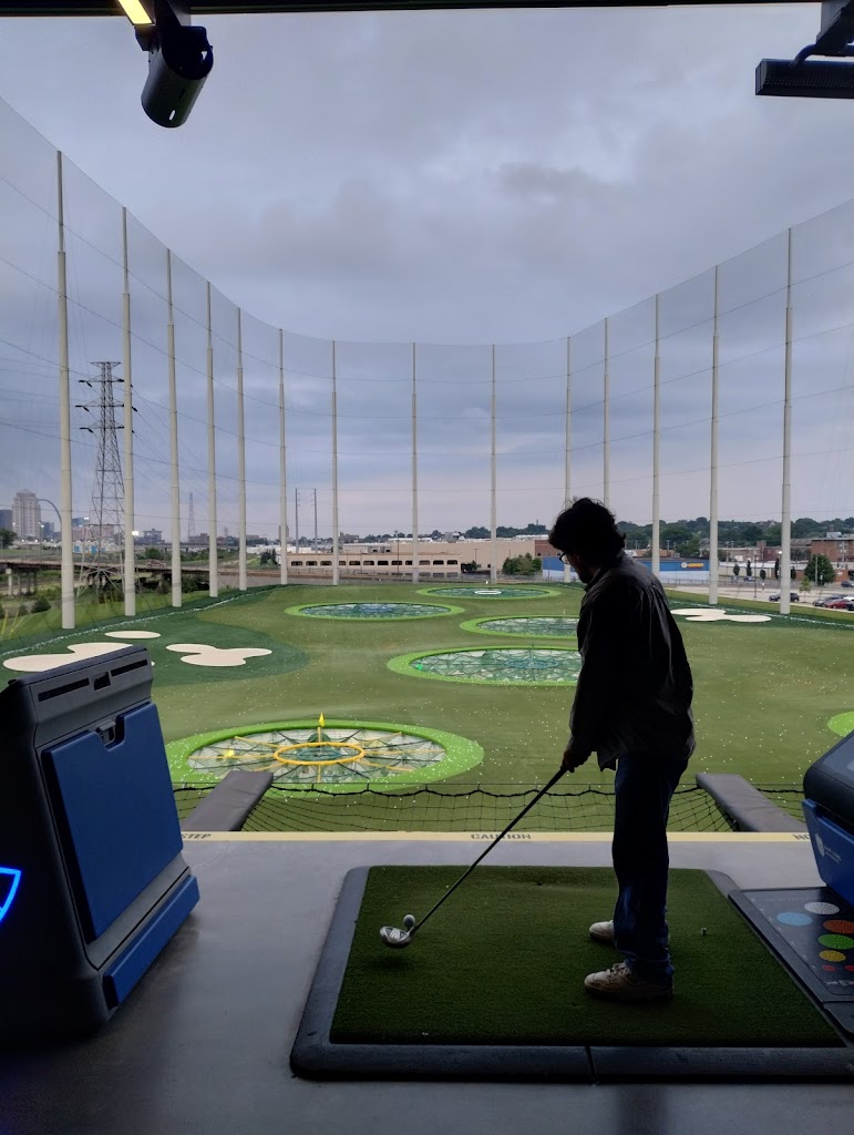 Topgolf Swing Suite Four Seasons St. Louis - review
