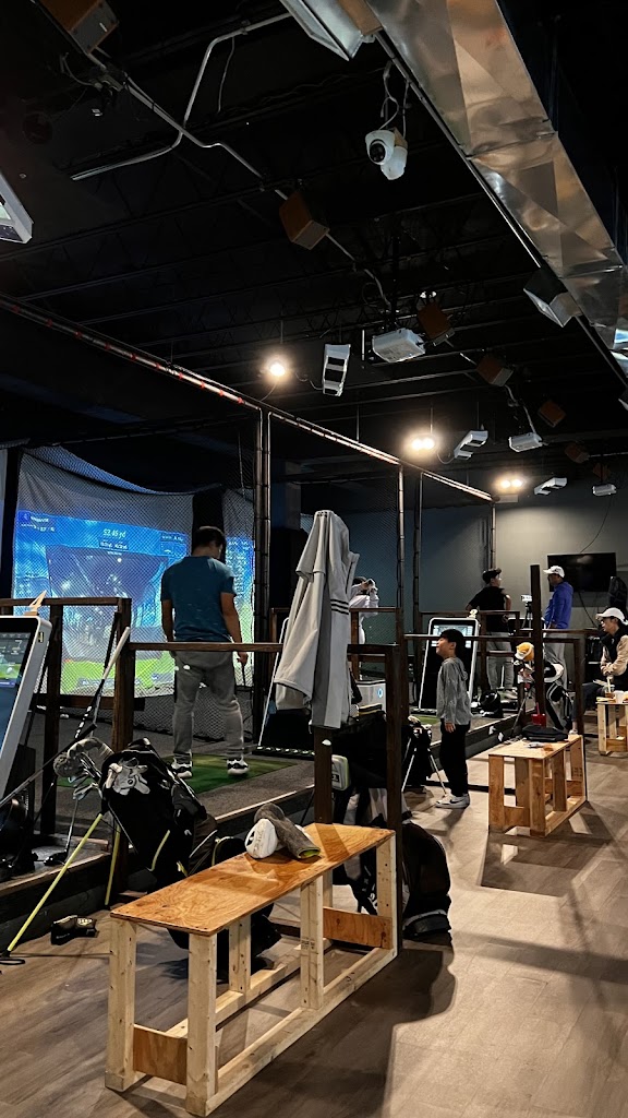 IDG CLUB Golf & Cafe - review