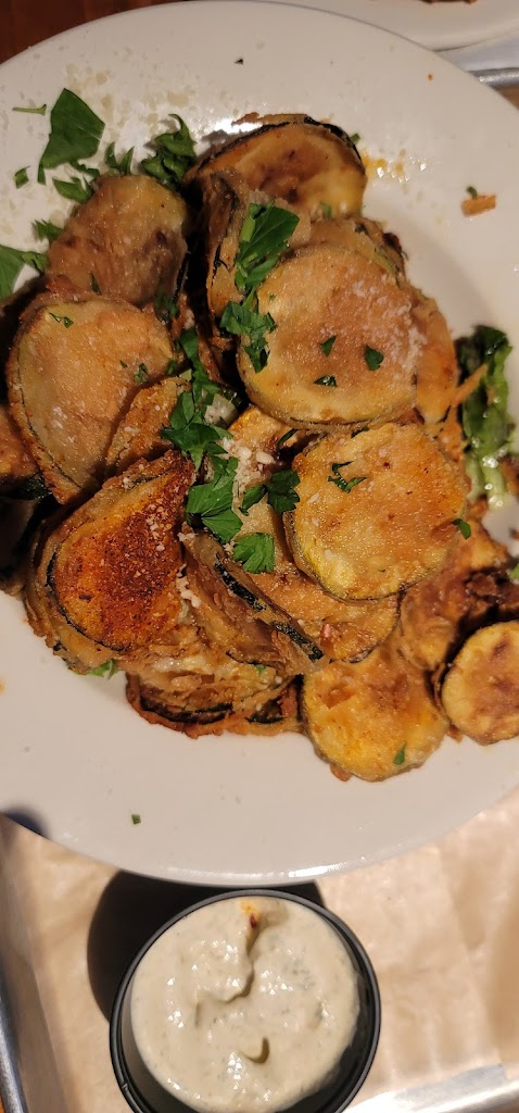 The Patriot Lounge | Bar & Grille - Golf Simulators, Axe Throwing & Events - review